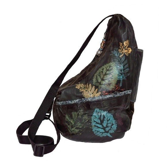 New - AFD01 - Ergonomic Shoulder Bag Pattern by Patricia Gould - Picture 12 of 15